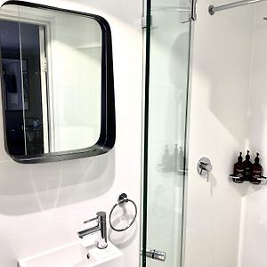 Zimmer mit Queensize-Bett